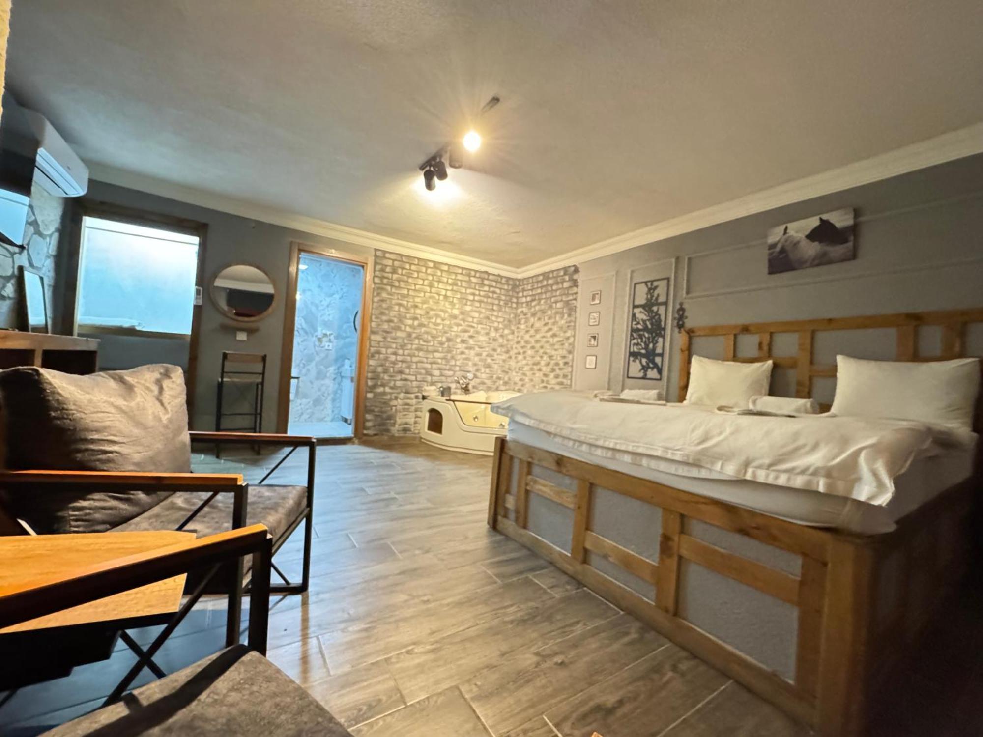 Tas Mahall Luxury Hotel Sile Exterior photo